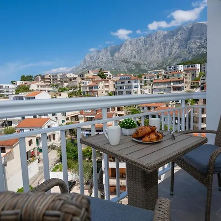 Apartament Luxury 2min From